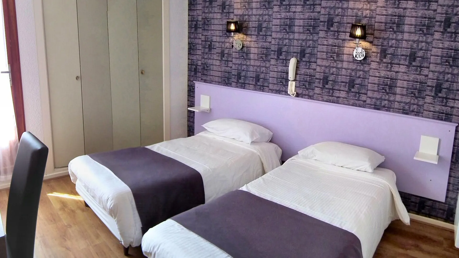 Hotel Des Pays Bas Лурд Франция